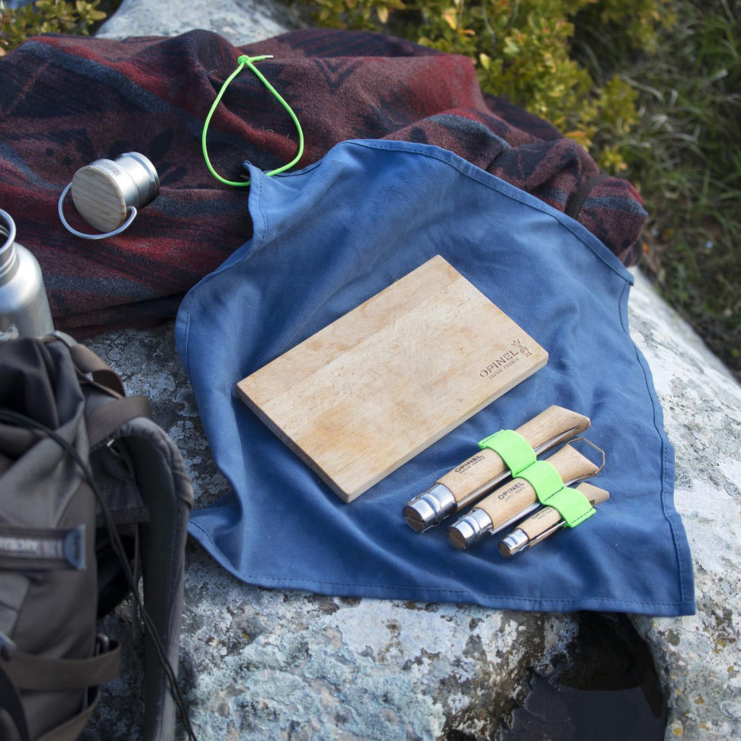 Opinel Outdoor Set mit Messer No. 12, No. 10, No. 6 und einem Buchenholzbrett, 254653, Buchenholz, B