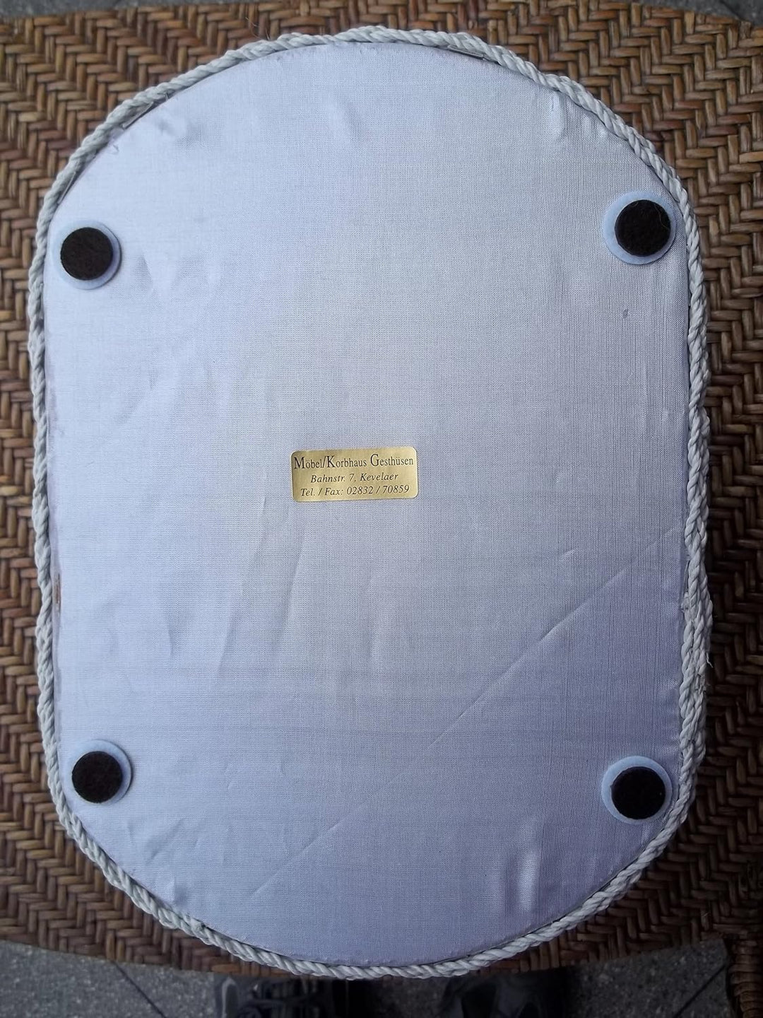 Nähkästchen mit Inhalt, Nähkorb inclusive Nähset, Handarbeitskorb, weiss-blau karriert