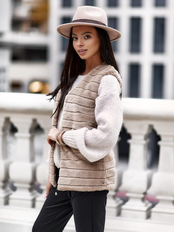 Och Bella Weste für Damen, Weich und Flauschig, Kurze Fellweste, Perfekt für Kältere Tage, Stylische