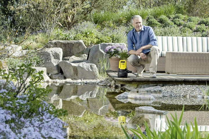 Kärcher Schmutzwasser-Tauchpumpe SP 1 Dirt ( inklusive Schwimmerschalter, 5500 l/h Wasser), (L x B x