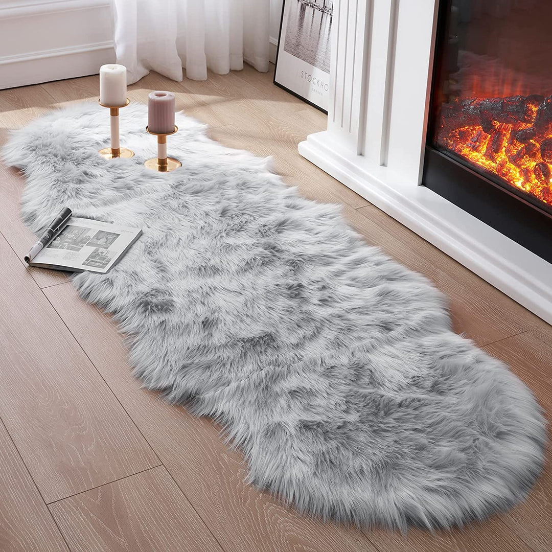 JXLOULAN Faux Lammfell Schaffell Flauschig Teppich 60 x 160 cm Nachahmung Wolle fellteppich Weiche L
