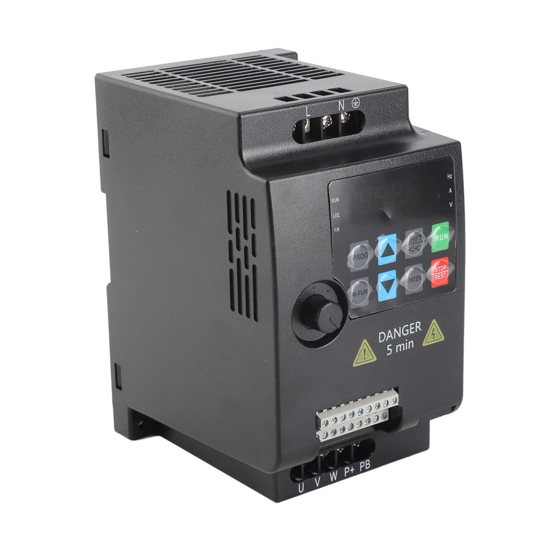 SKI780 Mini VFD 220 V Frequenzumrichter Einphasen-Wechselstrom f¨¹r 3 Phasen Drehstrommotoren (220VA
