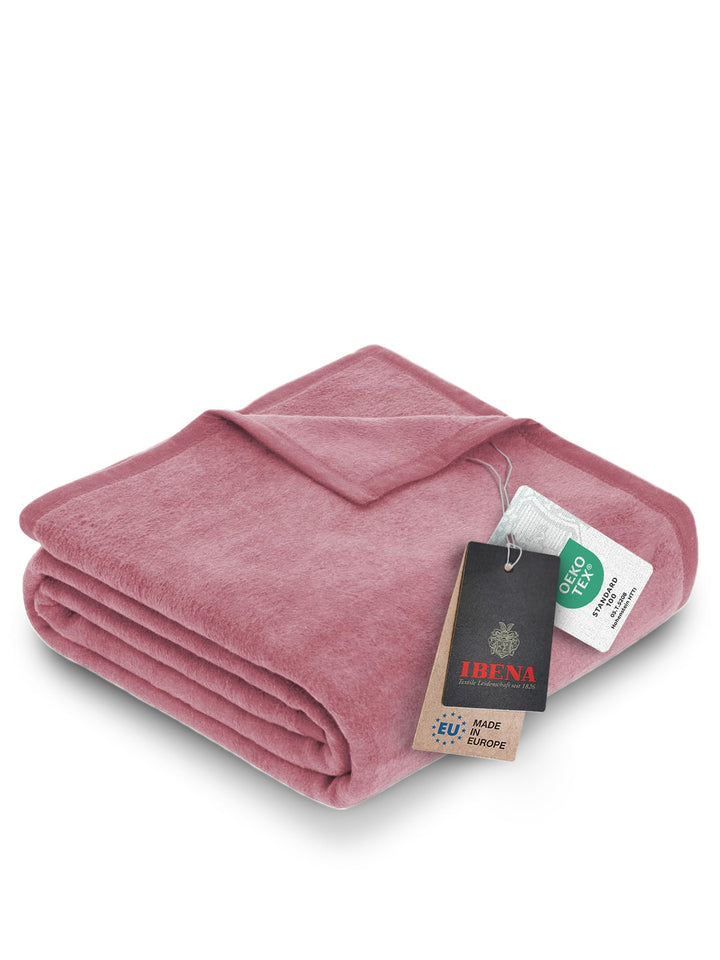 Ibena Porto Kuscheldecke 150x200 cm - Wolldecke rosa einfarbig, pflegeleichte Baumwollmischung, kusc