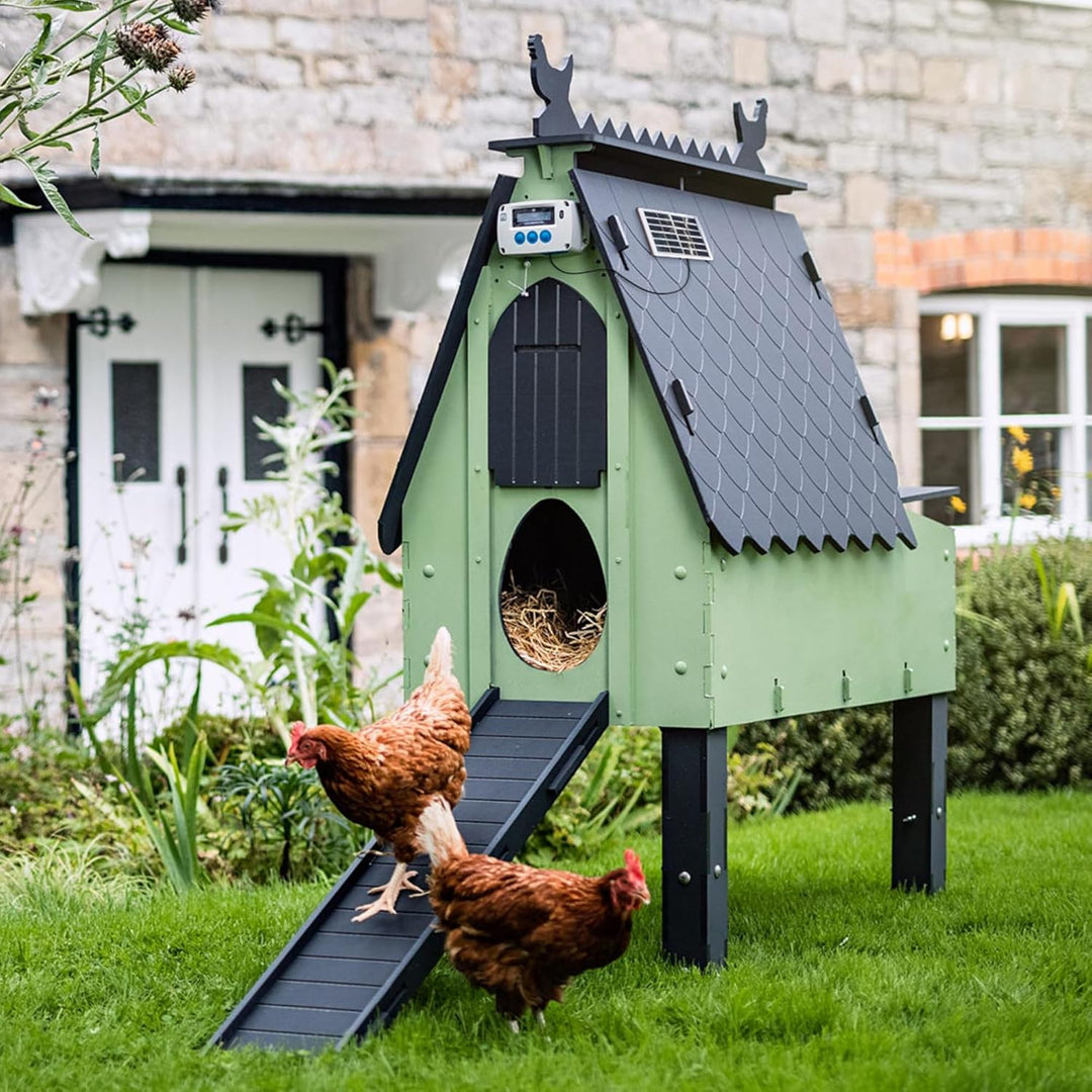 ChickenGuard Automatischer Hühnerstall Türöffner, betrieben mit Solarenergie/Batterien/Strom. Timer/