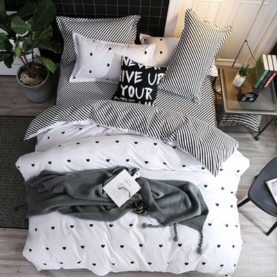 Freyamy Bettwäsche 200x200cm 3teilig Weiss Schwarz Herz Bettwaren-Sets Gebürstet Microfaser Weiche W