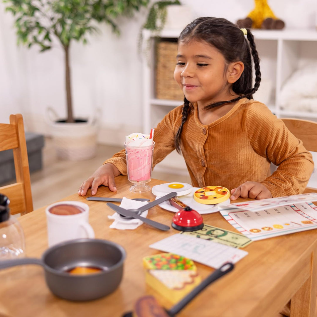 Melissa & Doug Star Diner Restaurant Play Set | Pretend Play | Play Set | 3+ | Gift for Boy or Girl,