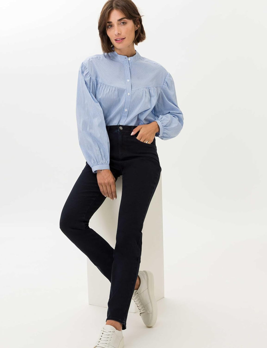 BRAX Damen Jeans Style Carola Premium Denim 32W / 34L Clean Dark Blue, 32W / 34L Clean Dark Blue