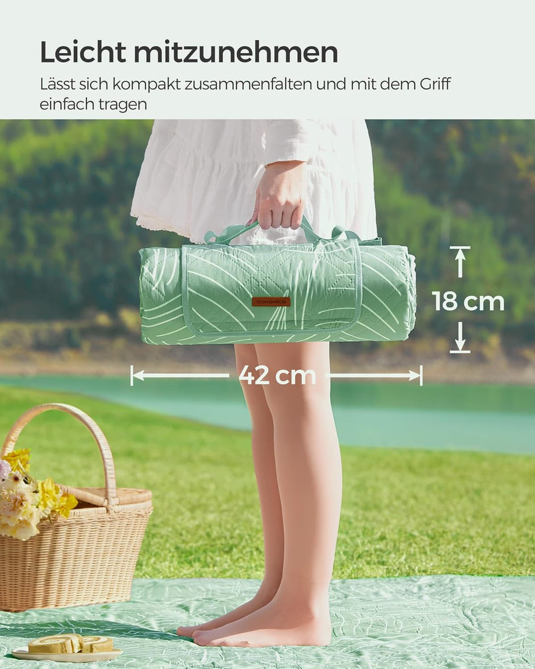 SONGMICS Picknickdecke, 200 x 200 cm, mit 4 Erdankern, gross, Campingdecke, für Park, Garten, Strand