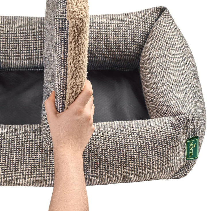HUNTER Orthopädisches/Ergonomisches Hundesofa TROSA, orthopädisch mit Memoryschaum, recycelte Materi