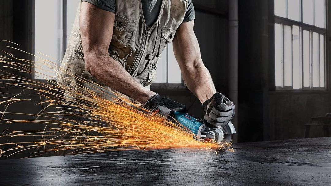Bosch Professional Winkelschleifer GWS 9-125 S (900 Watt, Scheibendurchmesser 125 mm, inkl. Zusatzha