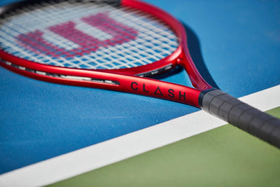 Wilson Tennisschläger Clash Jr, Für Kinder, Carbonfaser, Grifflastige Balance 26, 26