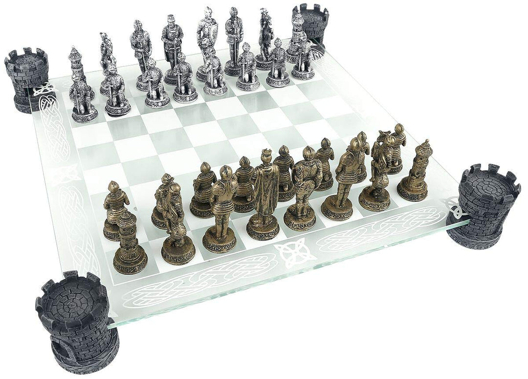Nemesis Now Medieval Knight Chess Set Schachspiel Standard