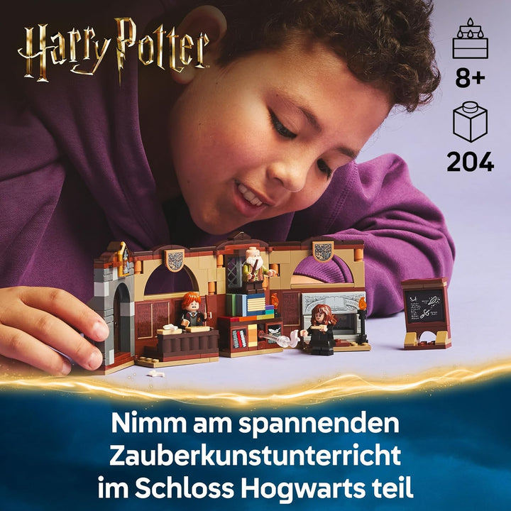 LEGO Harry Potter Schloss Hogwarts: Zauberkunstunterricht, Set mit 3 Minifiguren, inkl. Hermine Gran