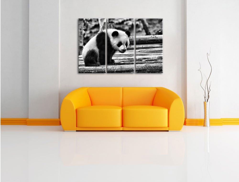 Pixxprint Panda auf Holzstämmen als Leinwandbild/Grösse: 3 Teilig (120x80 cm) cm/Wandbild/Kunstdruck