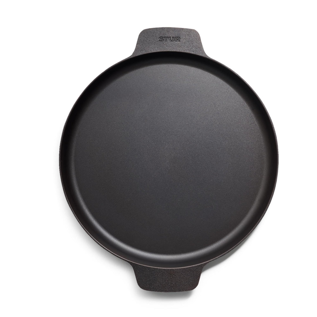 STUR - ORIGINAL Gusseisenpfanne flach 30 cm mit 2 Griffen für Crêpes, Pfannkuchen etc. - Planchapfan