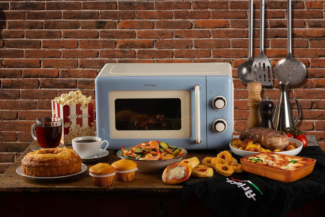 Ariete 3960 Mikrowelle Vintage, 800 W, Fassungsvermögen 20 l, 3 Funktionen, 6 Kochstufen, Timer, hel