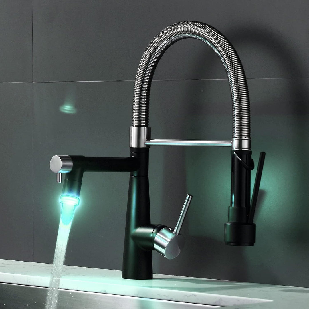 TIMACO LED Gebürstetes Nickel und Schwarz Wasserhahn Küche mit Schloss Brause Ausziehbar - 360° Schw