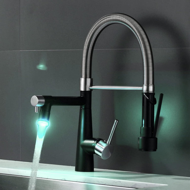 TIMACO LED Gebürstetes Nickel und Schwarz Wasserhahn Küche mit Schloss Brause Ausziehbar - 360° Schw