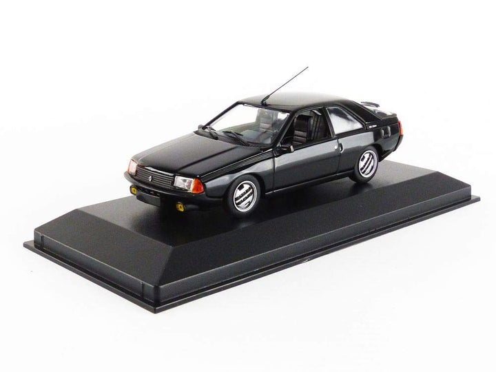 MAXICHAMPS 940113521 Miniaturauto aus der Kollektion