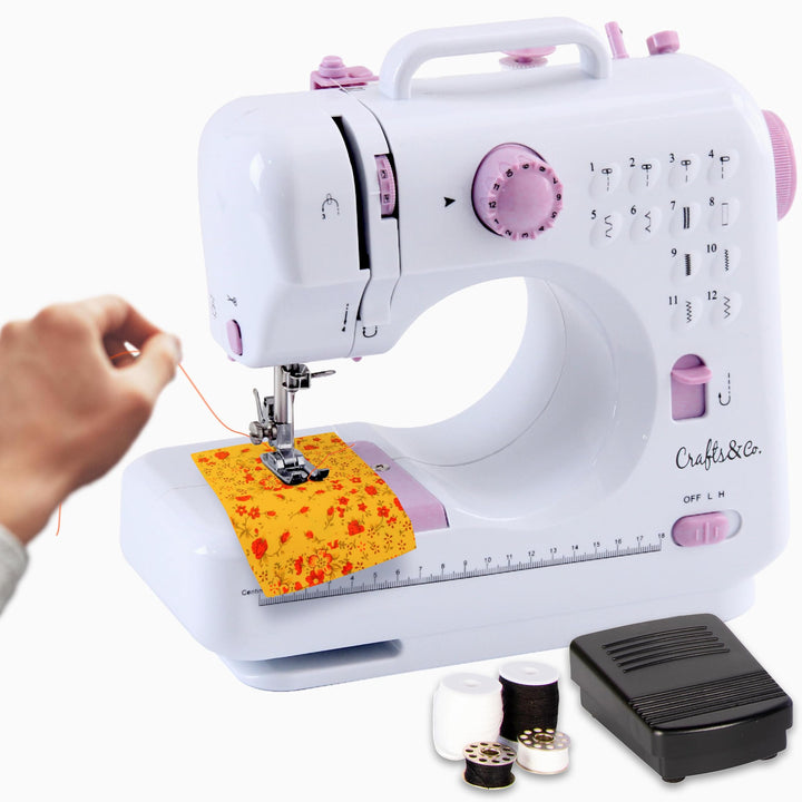 Crafts&Co® Nähmaschine für Anfänger mit Eingebautem LED-Licht und Fusspedal | 12 Stiche | Mini Nähma