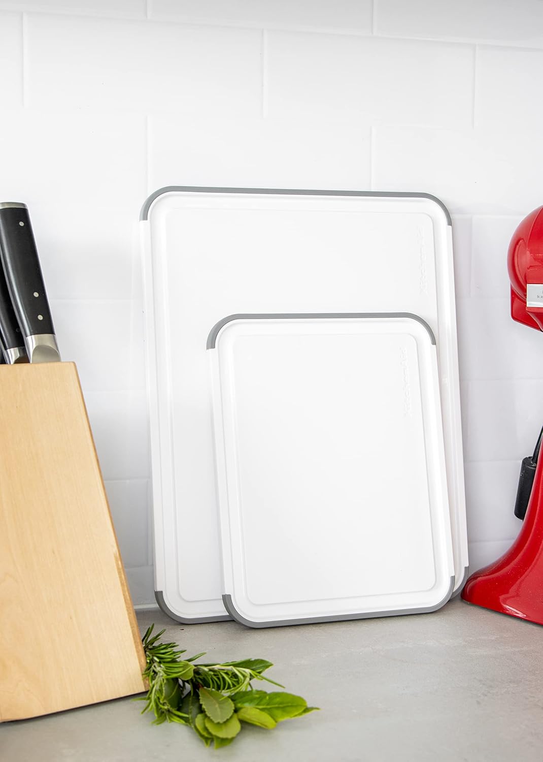 KitchenAid KEG700NOSMGA Grosses rutschfestes Schneidebrett Klassisch, Klassisch