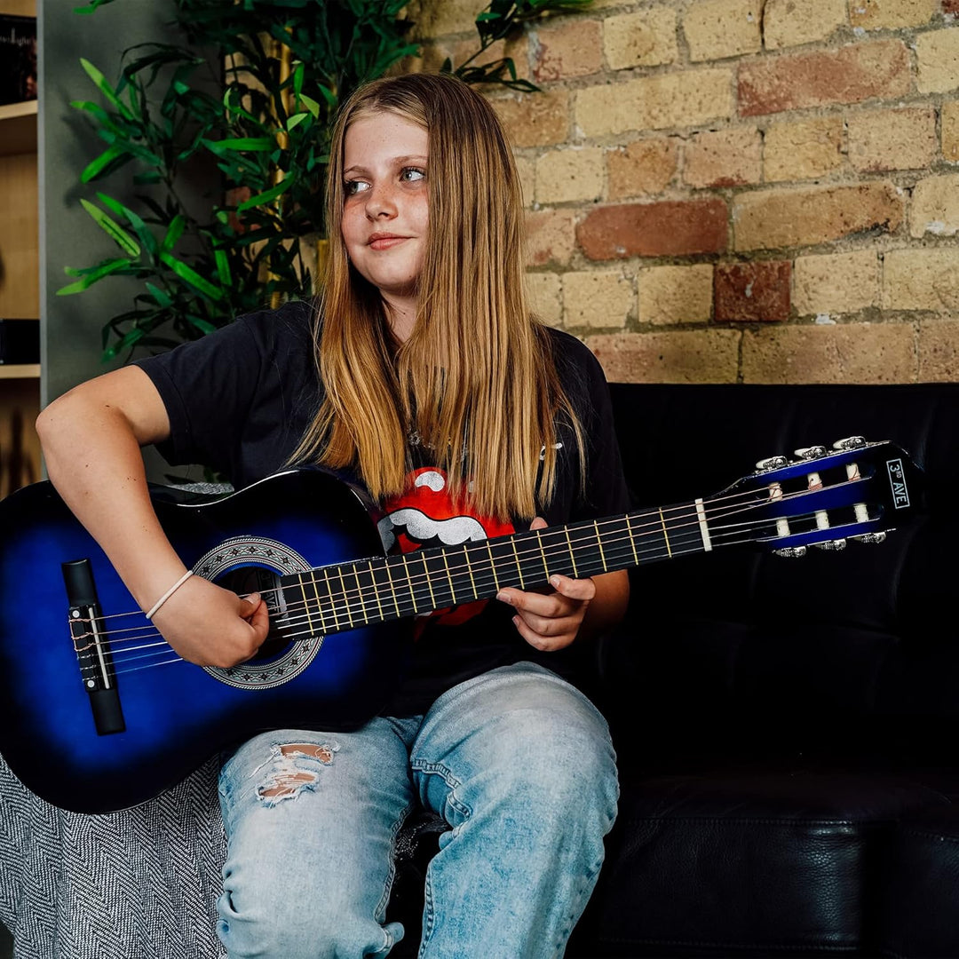 3rd Avenue 1/2 Flamencogitarren-Starterset in Kindergrösse mit Nylonsaiten – mit Tasche, Saiten – in