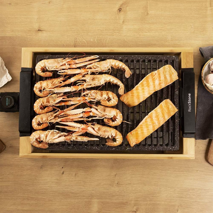 Cecotec Plancha de asar eléctrica Tasty&Grill 2000 Bamboo LineStone. Potencia 2000 W, Estructura Bam