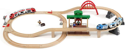 BRIO World 33512 Grosses Bahn Reisezug Set – Eisenbahn mit Bahnhof, Schienen und Figuren & Magischer