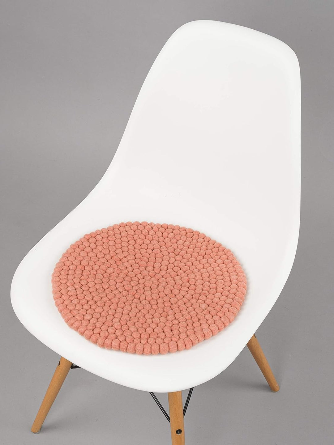 myfelt Filzkugel Sitzauflage Stuhlauflage - Lea - rund, Ø 36 cm, Lachsfarben, Lachsfarben