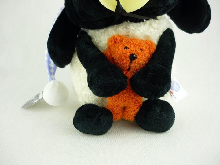 Shaun das Schaf Kuscheltier Timmy mit kleinem Bär, Schnuller und Schlafmütze, 25 cm, Farbe: Weiss/Sc