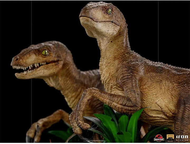 Iron Studios UNIVJP47221-10 1:10 Just The Two Raptors Deluxe Jurassic Park Figur Art Scale, Mehrfarb