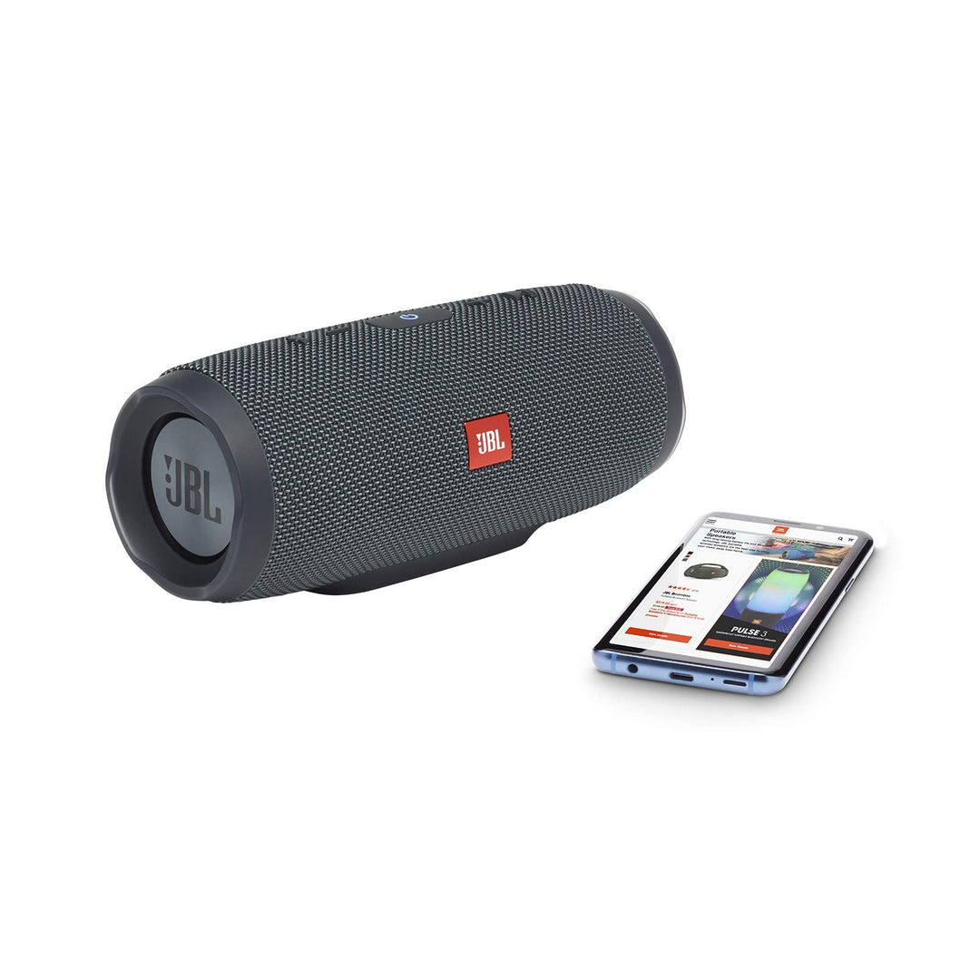 JBL Charge Essential Bluetooth Bluetooth-Lautsprecher – Wasserfeste, portable Boombox mit integriert