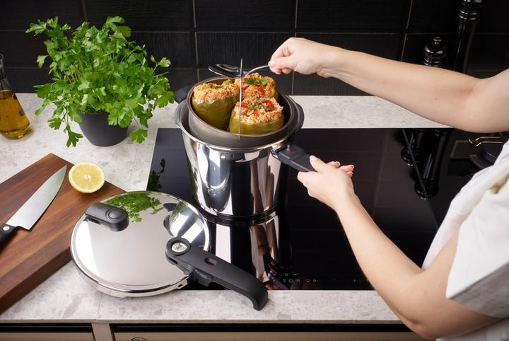 Fissler Vitaquick Edition/Schnellkochtopf (6 L, Ø 22 cm) Edelstahl-Dampfkochtopf, 2-Garstufen, inkl.