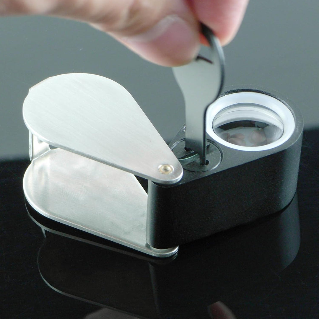 Juwelier Lupe 10X mit LED &amp; UV Licht 21mm Triplet Linse für Kristallklar Sicht - Professionelle Lupe