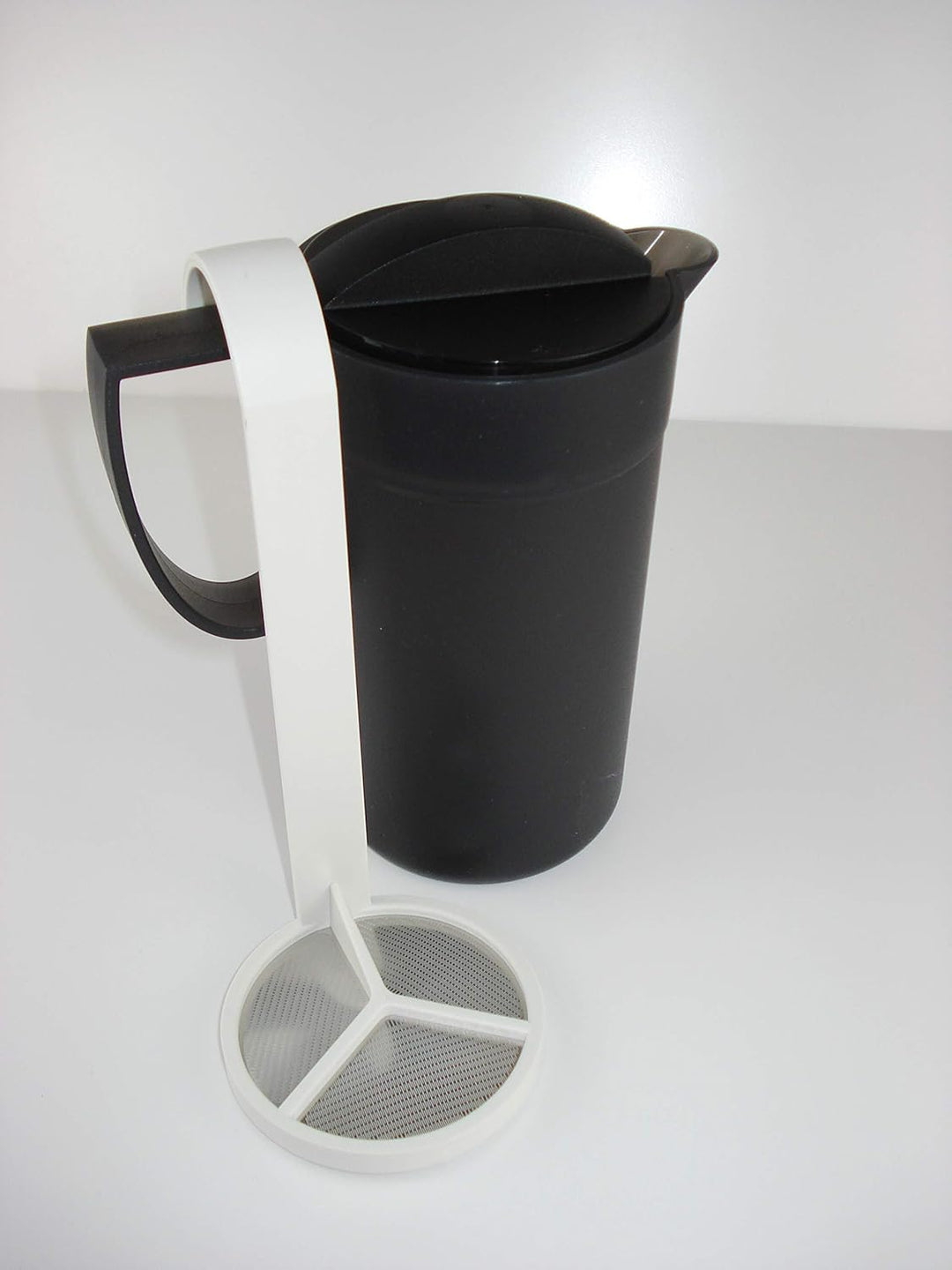 TUPPERWARE Exclusiv Crema Momenti 500 ml schwarz Milchschäumer Milchschaum P 19275