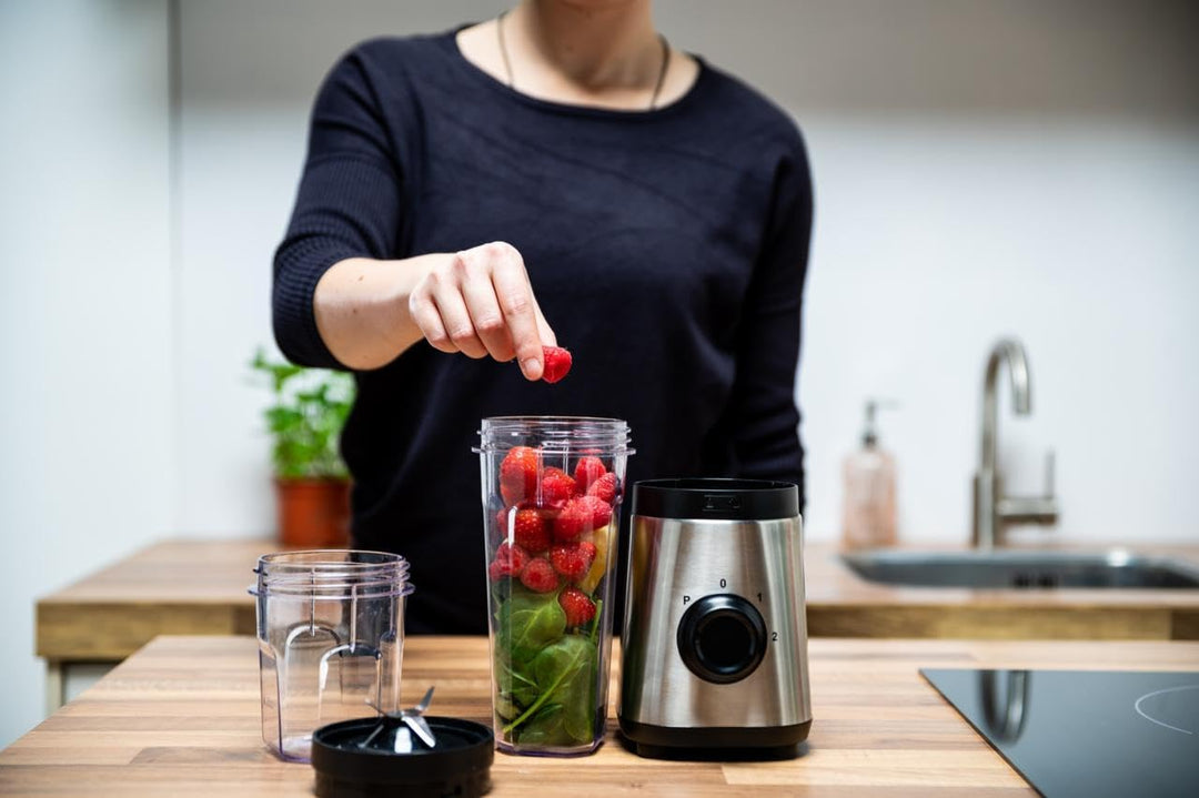 alpina Smoothie Maker Mixer - Smoothie Mixer 300W - Inkl. Smoothie Becher 300ml und 600ml - 2 Geschw