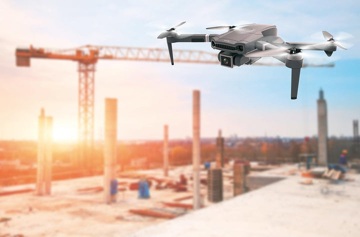 Simulus Quadrokopter: Faltbare WLAN-Drohne mit Brushless-Motor, interp. 4K-Live-View-Kamera (Mini Dr