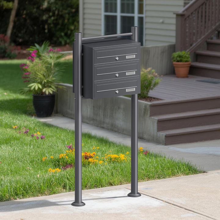 Wiltec 3er Briefkastenanlage Anthrazit 512 x 270 x 1150 mm, Standbriefkasten mit 3 Fächern, Schlüsse