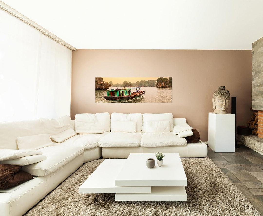 Paul Sinus Art Panoramabild auf Leinwand und Keilrahmen 150x50cm Vietnam Meer Felsen Boot Morgenlich