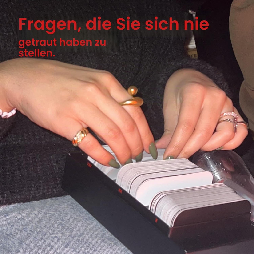 WE'RE NOT Really Strangers Kartenspiel für Erwachsene, 300 Gesprächskarten und Wildcards Ein ehrlich