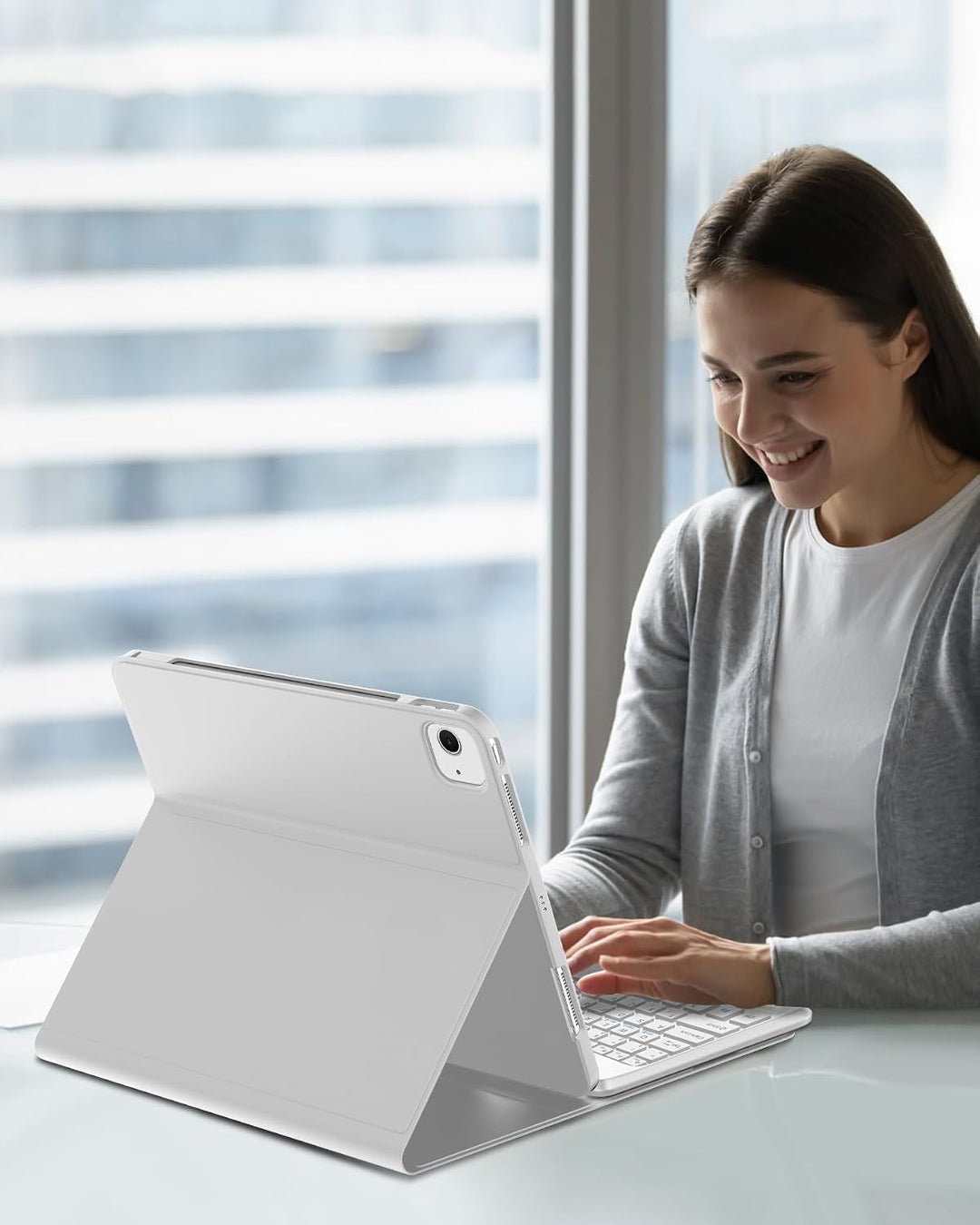 Hülle mit Tastatur für iPad Air 13" (2026 M4/2025 M3/2024 M2) & Pro 12.9" (2018-2022), Deutsches QWE