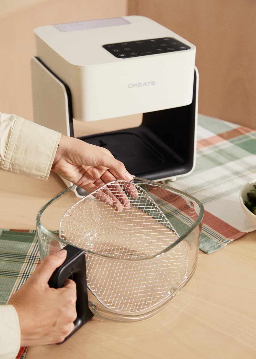 CREATE/AIR FRYER MIST/Ölfreie Heissluftfritteuse 4.2L mit Wasserdampfgarer Cremeweiss/Fassungsvermög