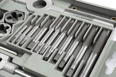 GSR Profi Hand-Gewindeschneider Set, 40-teilig, Gewindebohrer Set M3-M12, Mit Gewindebohrer & Schnei