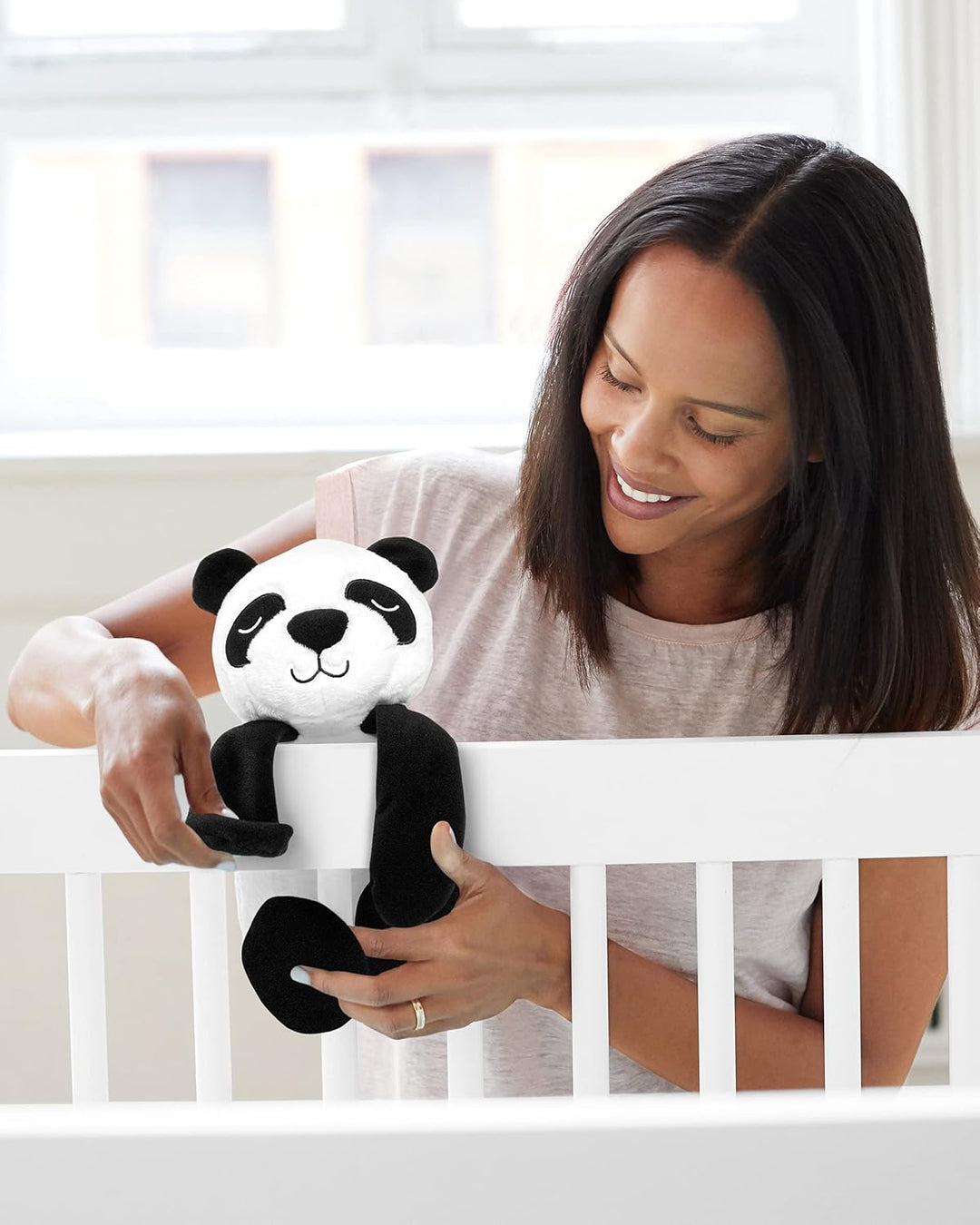 Skip Hop Einschlafhilfe und Babytröster Panda mit Musik- und Aufnahmefunktion, mit Sensor der durch