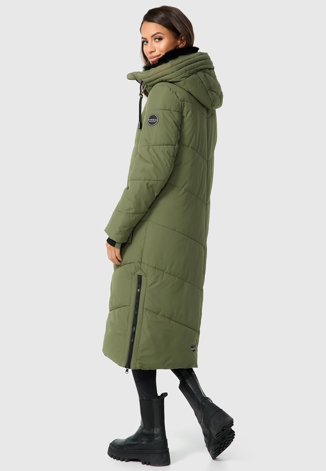 MARIKOO Damen Wintermantel warmer Steppmantel lang mit verstellbarer Kapuze und hohem Kragen Nadaree
