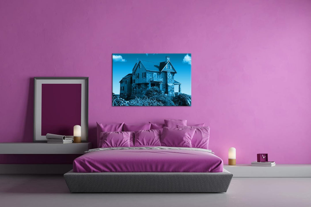 schönes Landhaus in der Natur Format 80x60 Effekt: Monocrome Blau als Leinwandbild, Motiv fertig ger