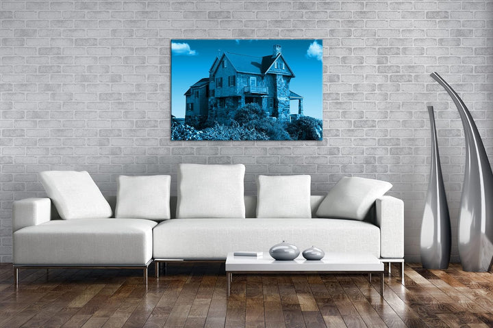 schönes Landhaus in der Natur Format 80x60 Effekt: Monocrome Blau als Leinwandbild, Motiv fertig ger
