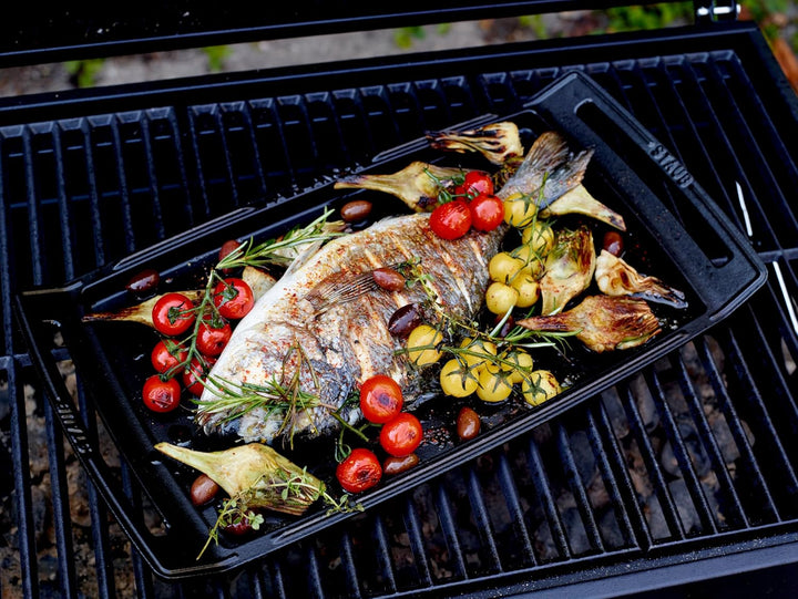 Staub 1003954 Plancha, Induktionsgeeignet, Gusseisen, Schwarz, 38 cm, 47.3 x 25 x 4.2 cm, 1 Einheite