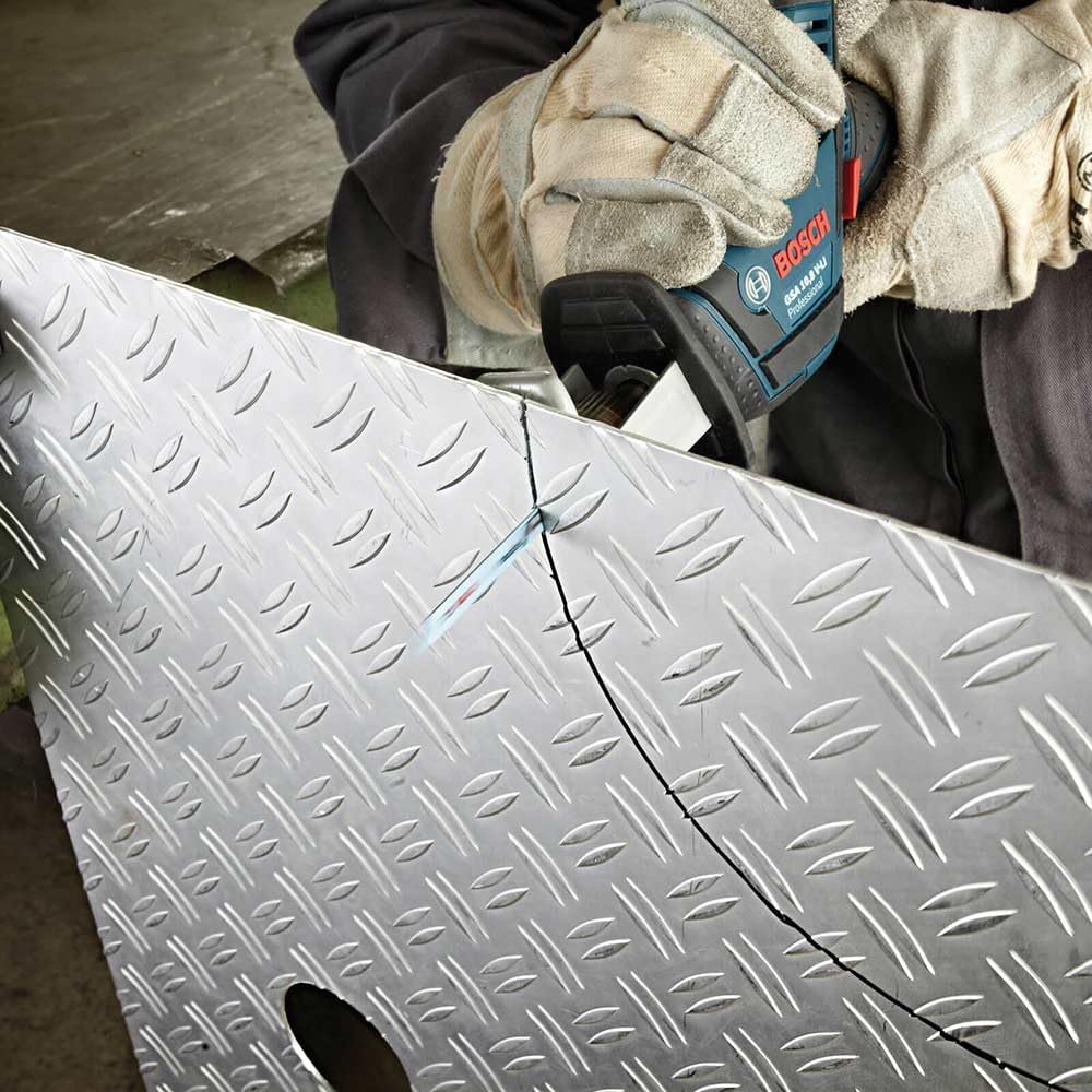 Bosch Professional 5 Stück Säbelsägeblatt S 511 DF Flexible for Wood and Metal (Länge 100 mm, Zubehö