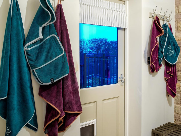 Lucky Paws® Hundehandtuch - 140x70cm XL Hundehandtuch extra saugfähig - schnell trocknend, luxuriös